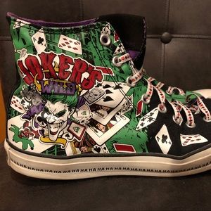 Joker/Harley Quinn Chuck Taylor Converse